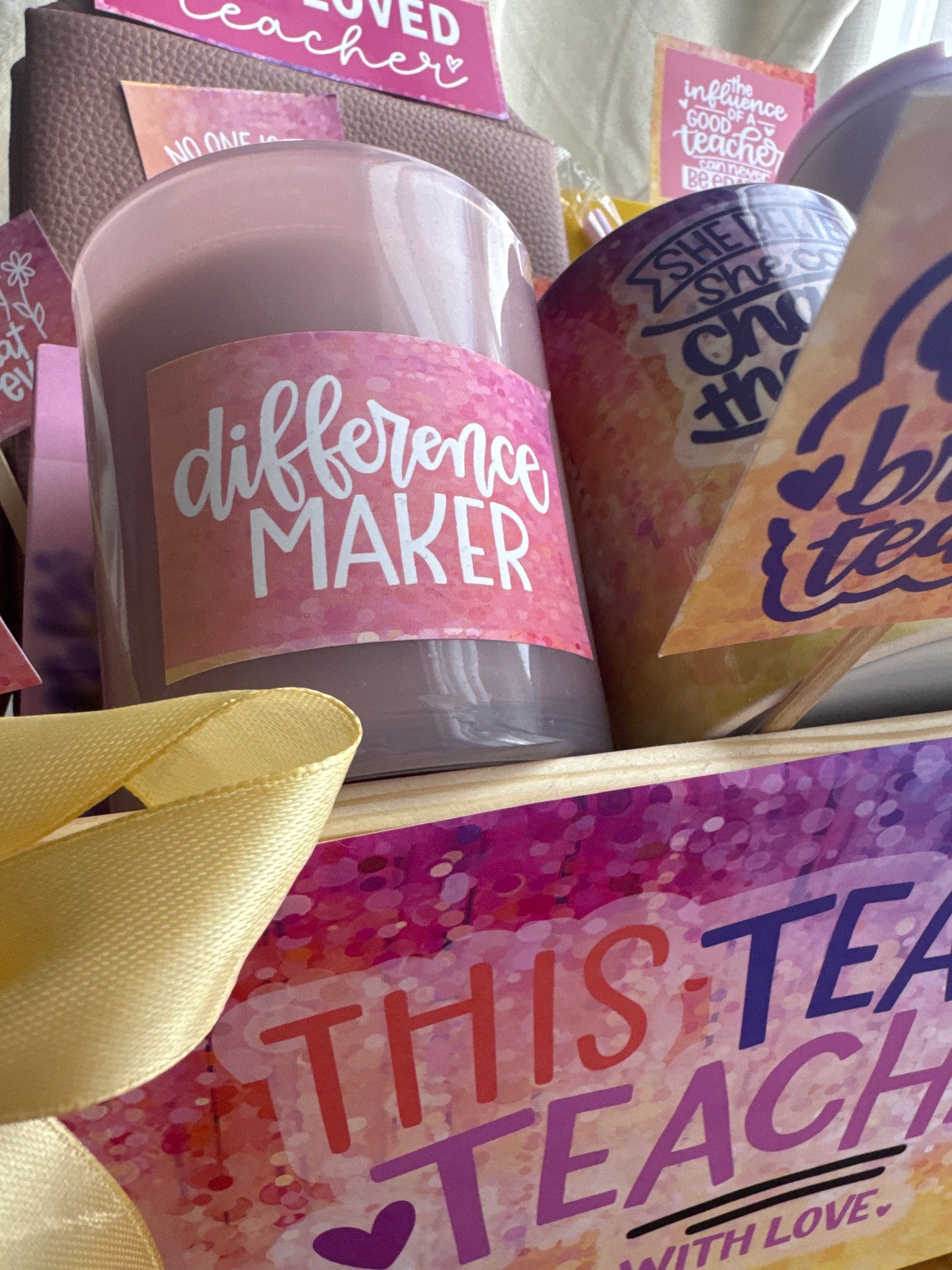 This teacher teaches with love crateful