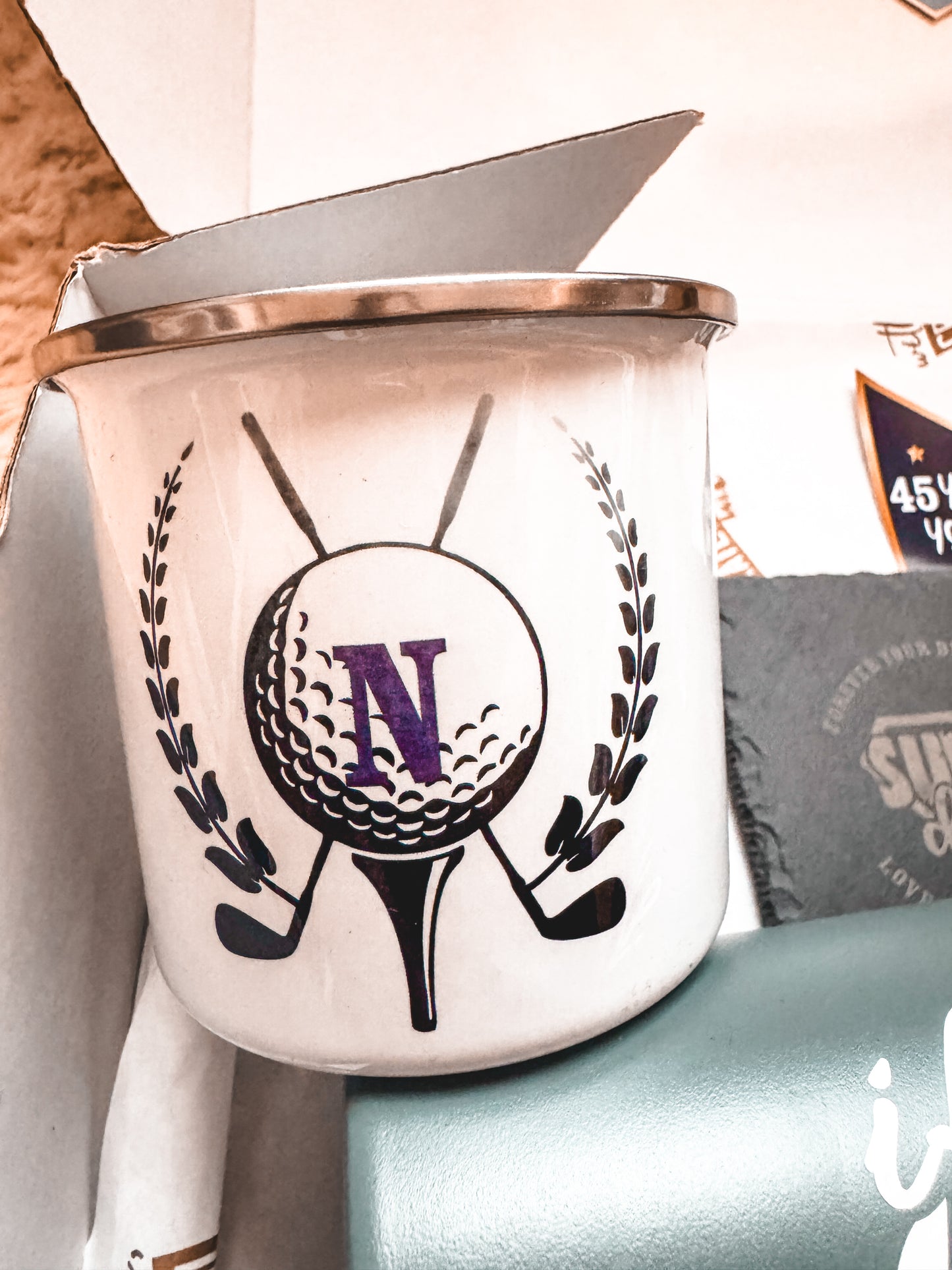 Ceramic coffee mugs