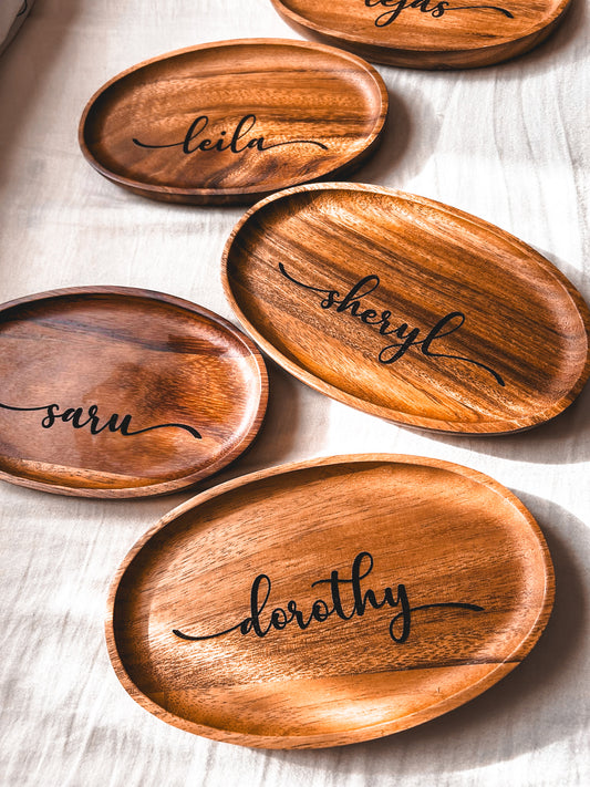 Name with swoosh - Personalized engraved Acacia trinket tray