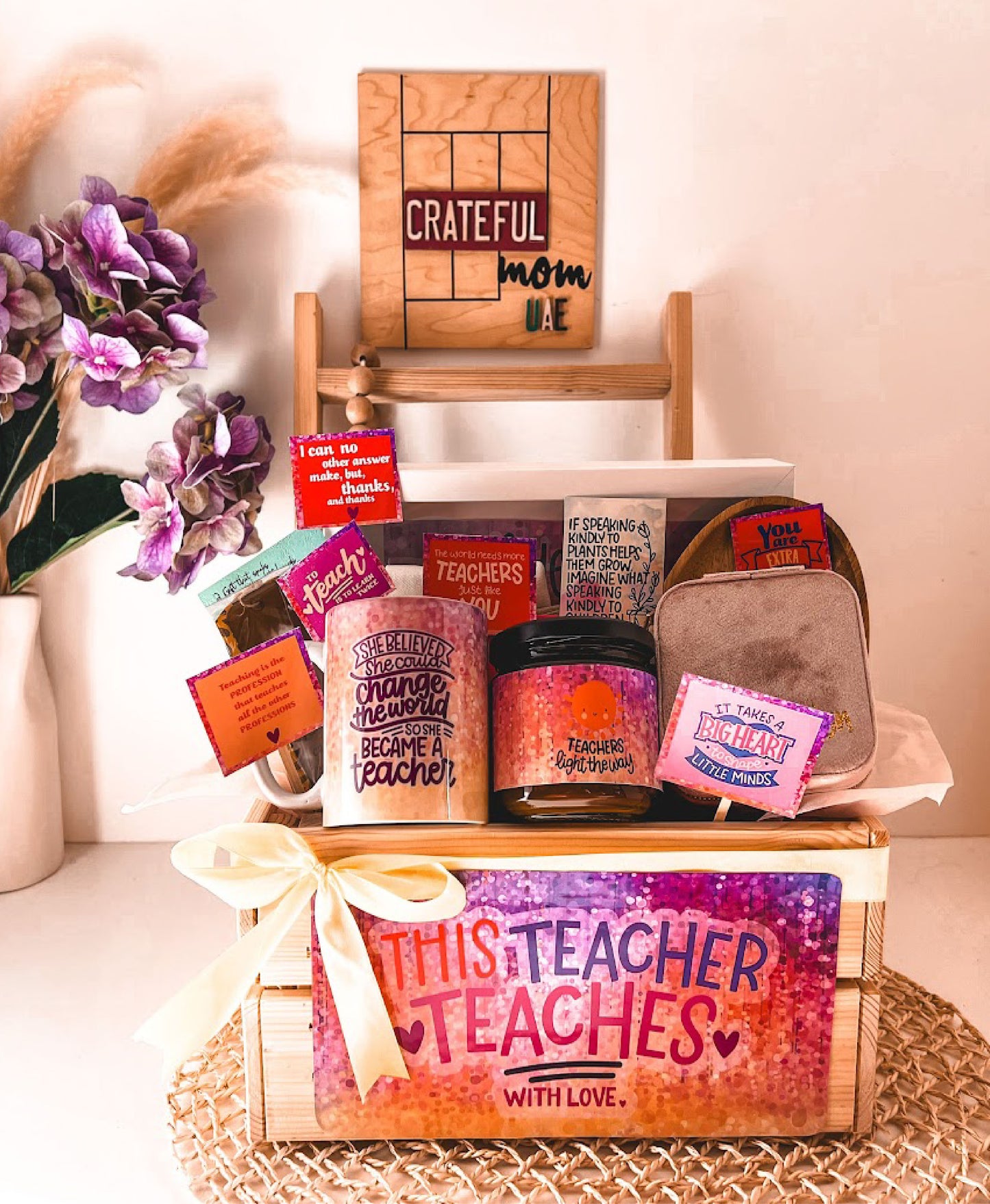 This teacher teaches with love crateful